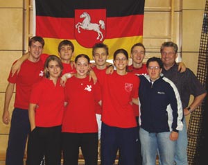 Herzlichen Glückwunsch an: Annekatrin, Tessa, Miriam, Hannes, Robert, Roland, Martin, Iris und Olli Herzlichen Glückwunsch an: Annekatrin, Tessa, Miriam, Hannes, Robert, Roland, Martin, Iris und Olli