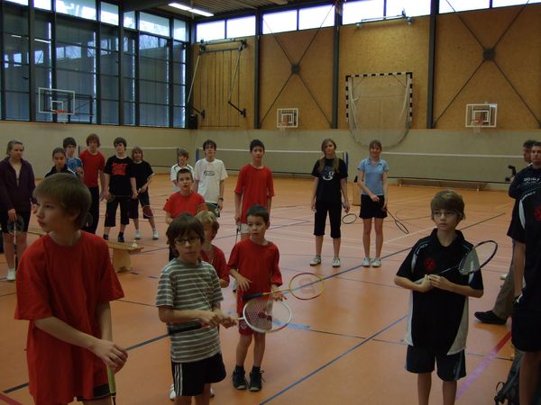 Teilnehmer auf der rechten Seite Teilnehmer auf der rechten Seite