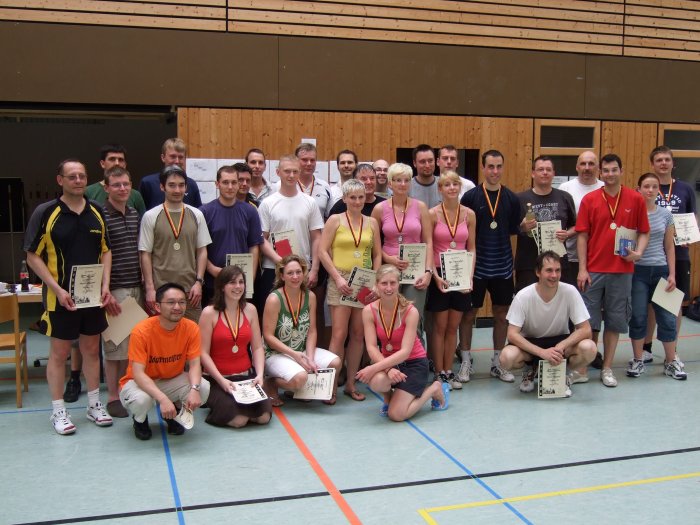 Die erschöpften SiegerInnen der Stadtmeisterschaften 2008 Die erschöpften SiegerInnen der Stadtmeisterschaften 2008
